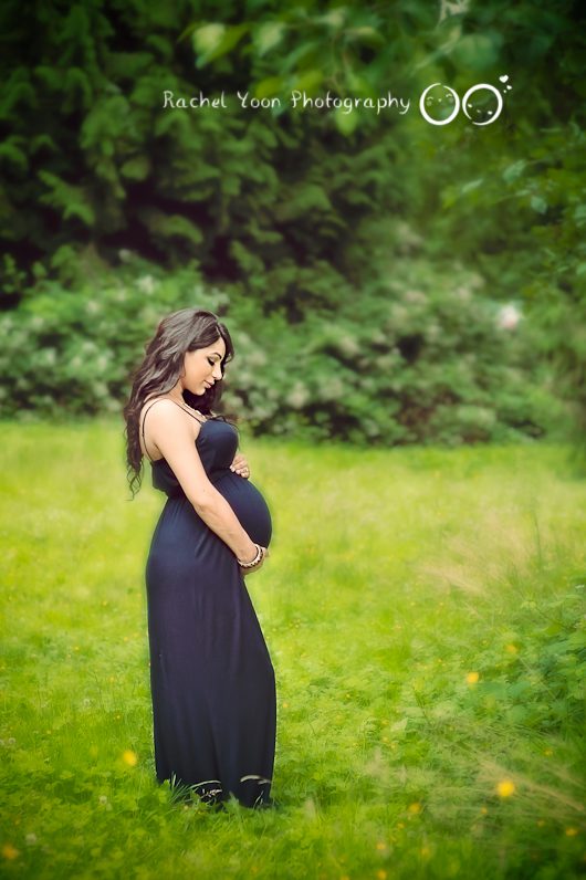 Vancouver Maternity Photographer - outdoor
