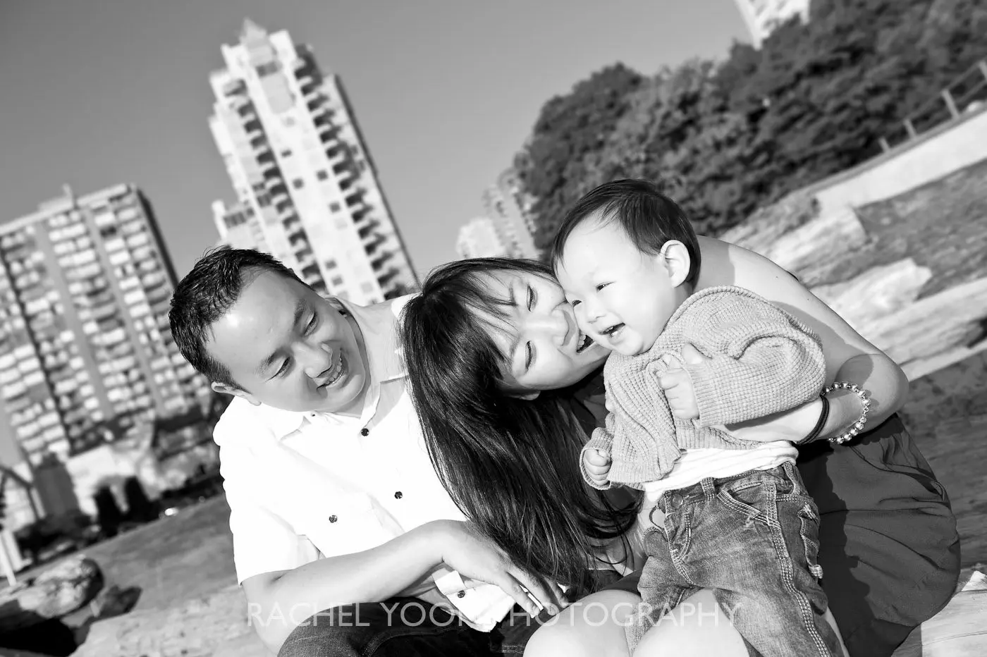 10 months old baby boy - family photo