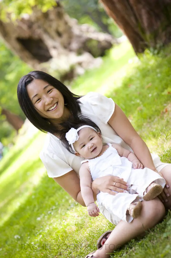 family photography in Stanley Park family photography in Stanley Park