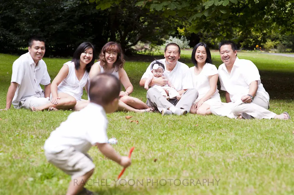 family photography in Stanley Park family photography in Stanley Park
