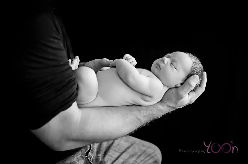 vancouver newborn photography black and white