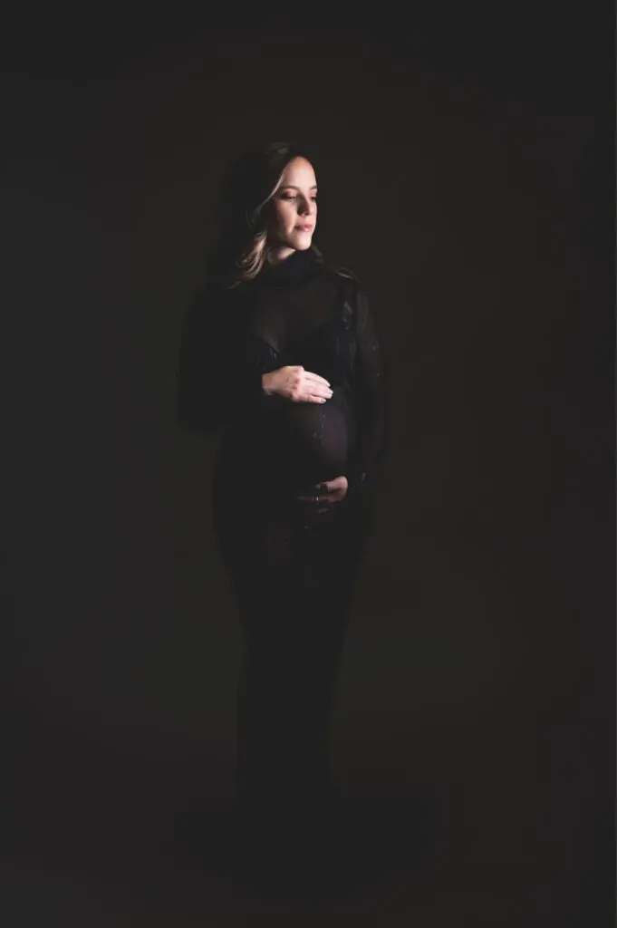 maternity photography - black gown