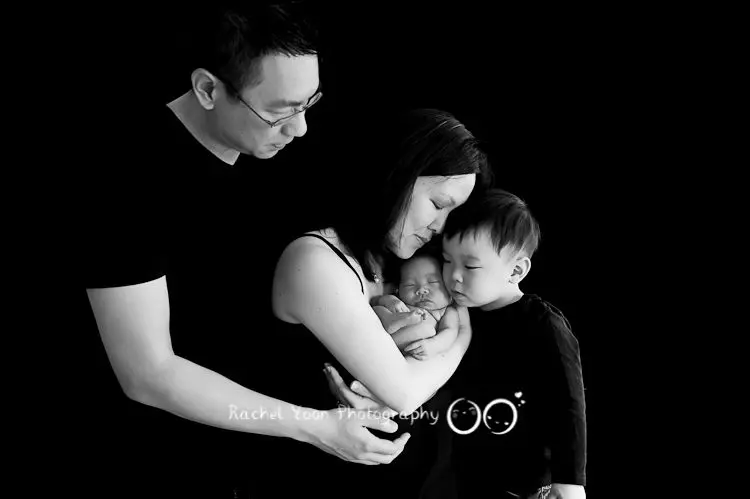 vancouver newborn photographer - newborn baby girl