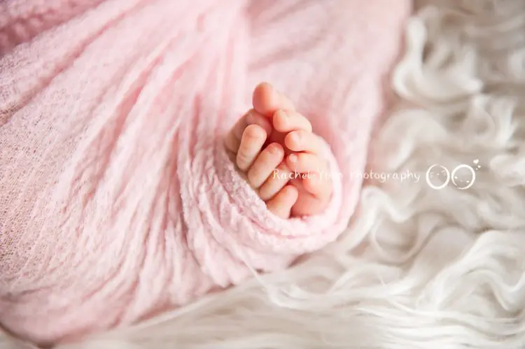 vancouver newborn photographer - newborn baby girl