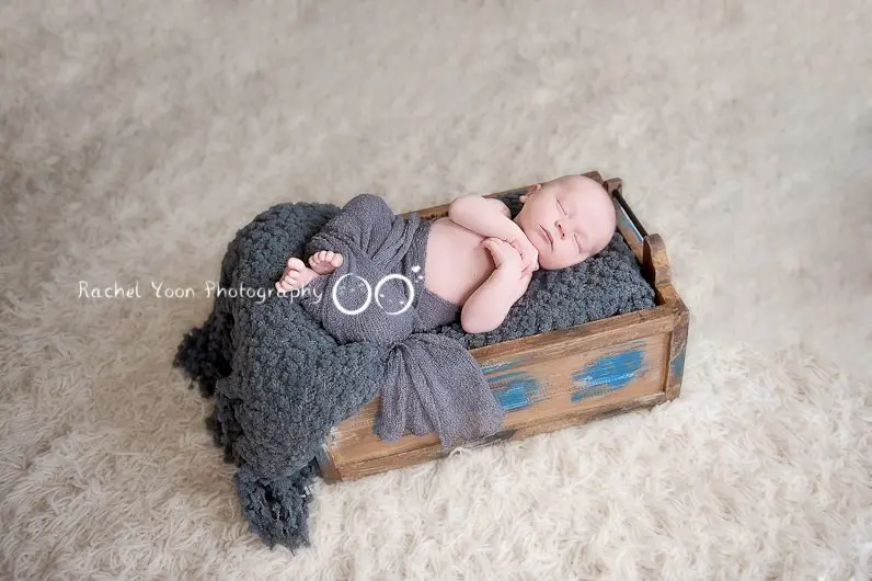 Newborn Photography Vancouver - 3 weeks old baby