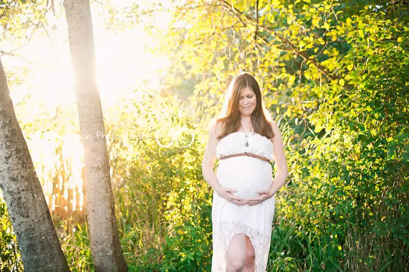 maternity photography vancouver - outdoor