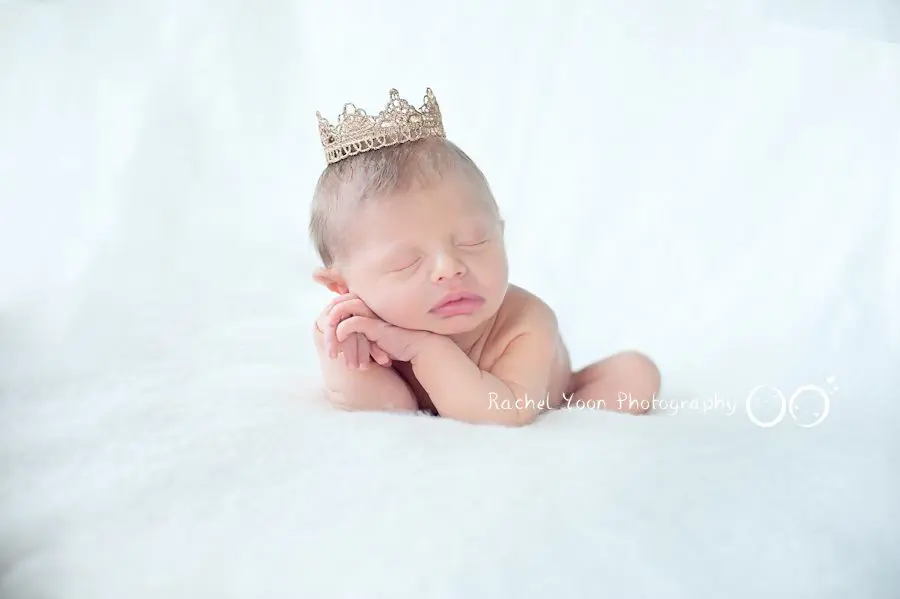 newborn photography vancouver - baby girl