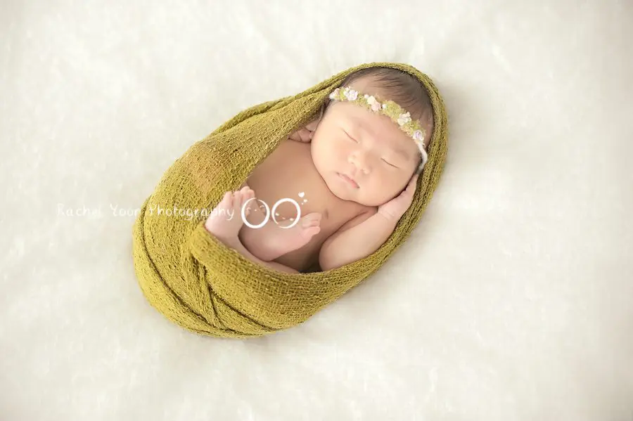 newborn photography vancouver - newborn baby girl wrapped