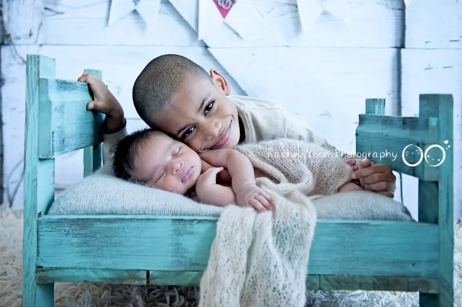 newborn photography vancouver - newborn boy with a sibling