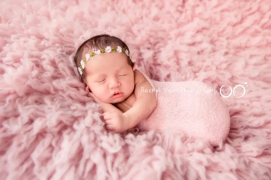 newborn photography vancouver - baby girl