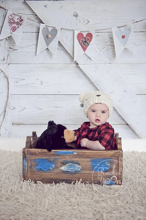 6 months old baby at studio - baby photography vancouver