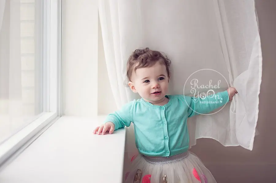 1 year old baby at studio - baby photography vancouver