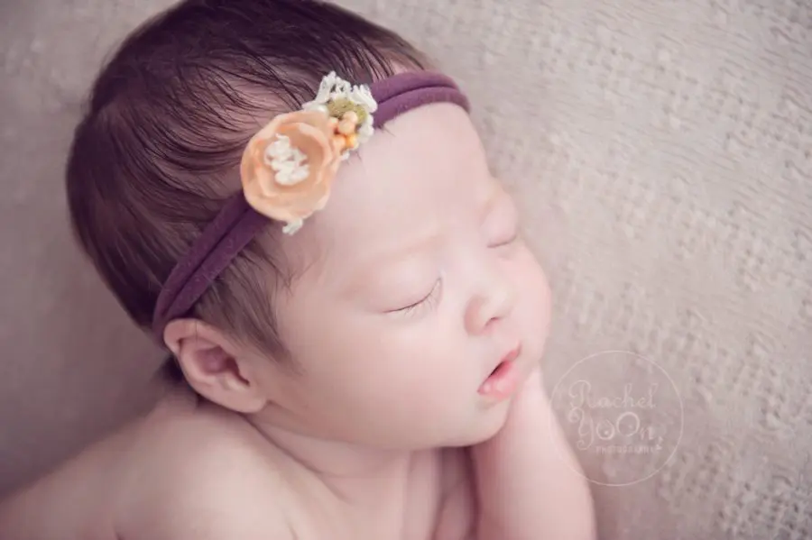 newborn baby girl closeup - newborn photography vancouver