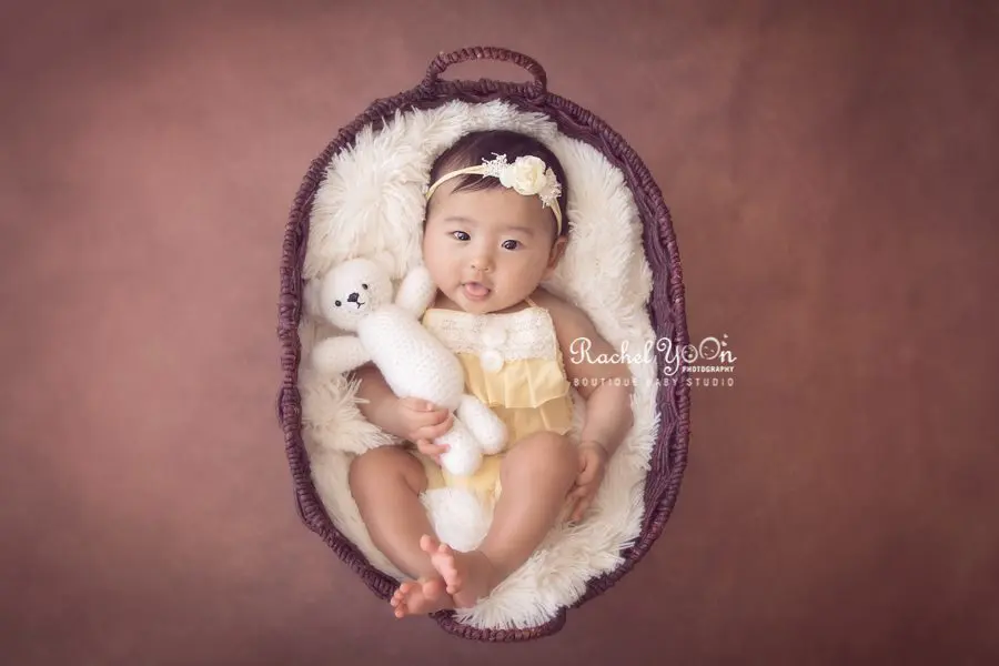 100 days old baby in a basket - Baby Photography Vancouver