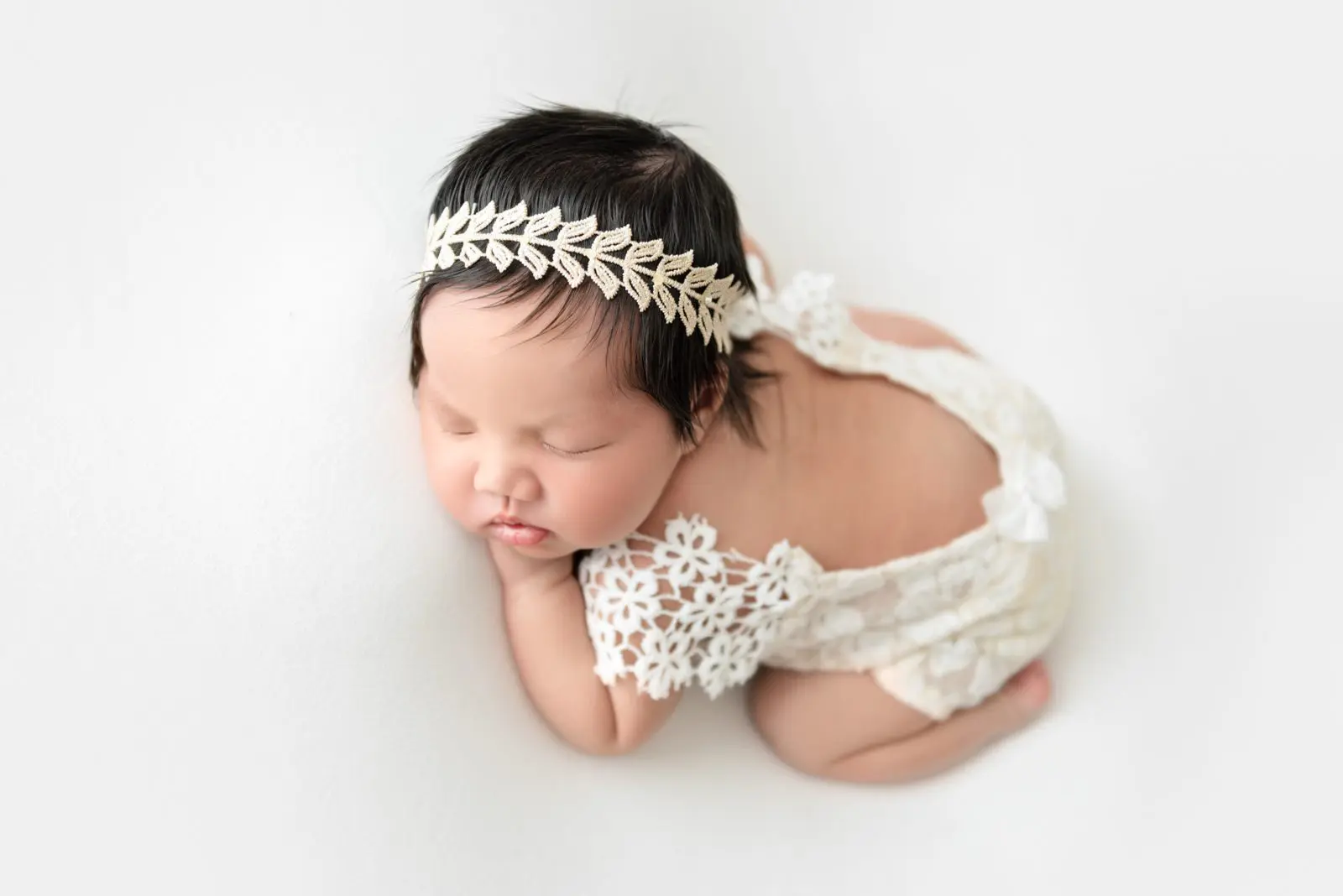 newborn girl bum up pose