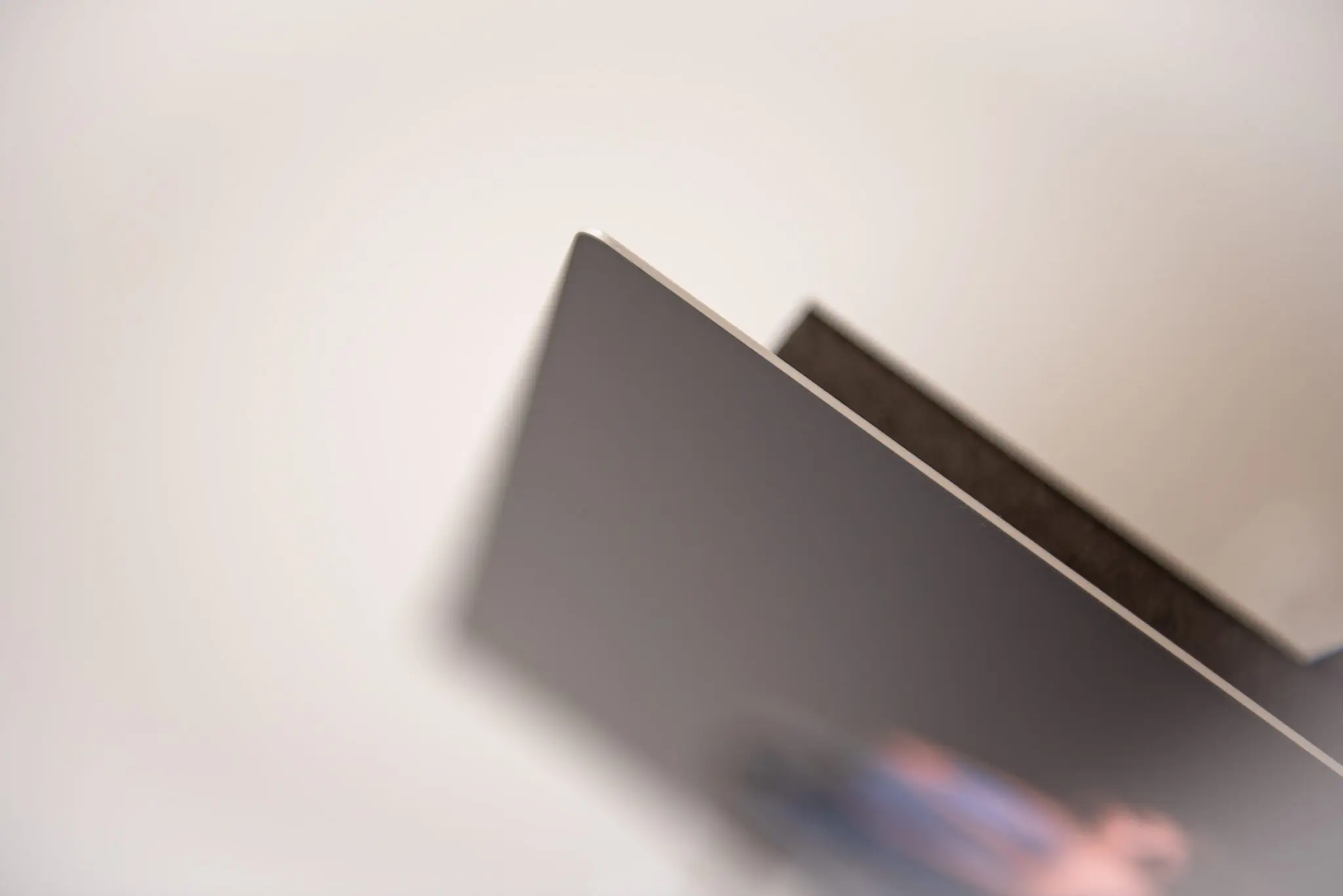 metal print edge
