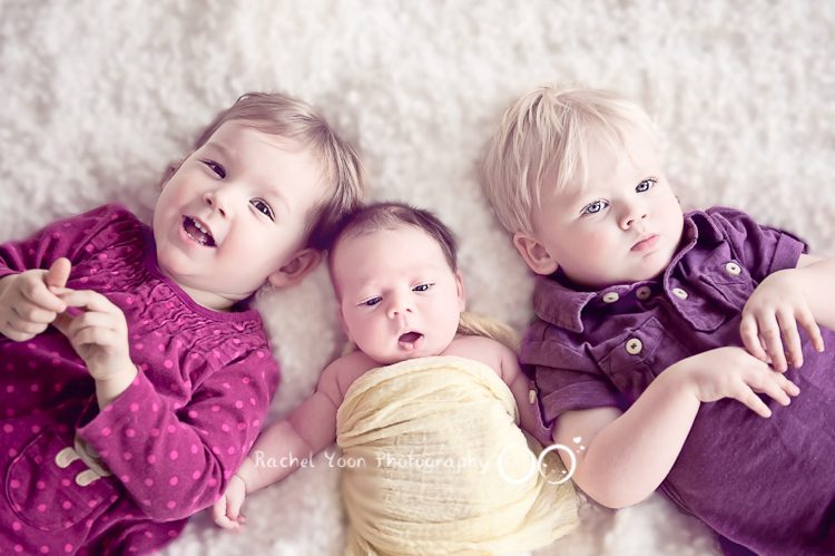 baby photography siblings