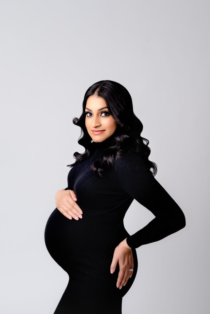 maternity photography - black dress