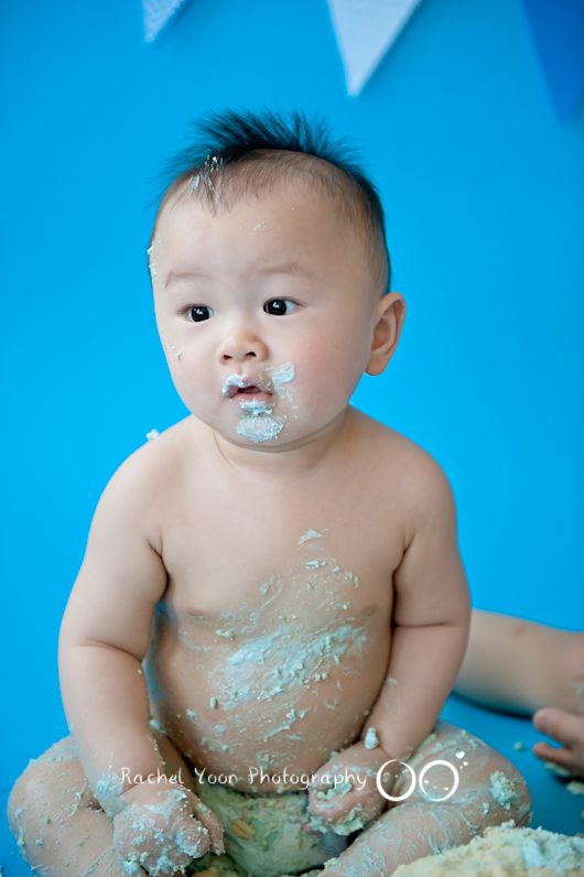 baby photography vancouver - cake smash