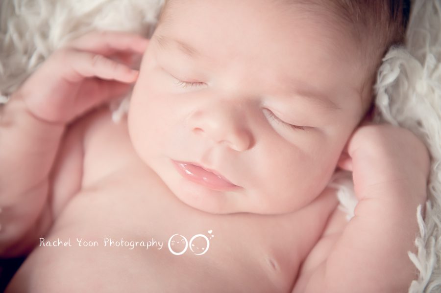 newborn photography vancouver - closeup