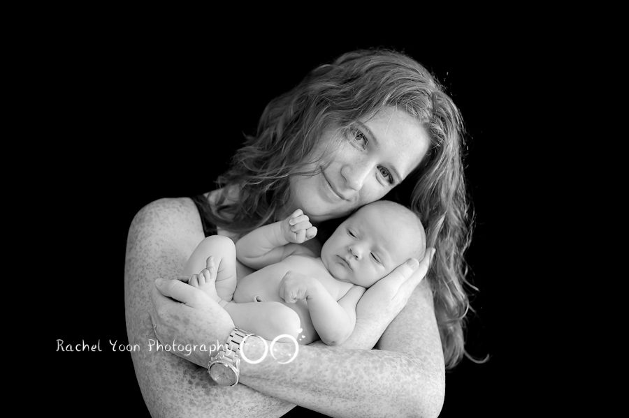 newborn baby photography - baby boy with mom