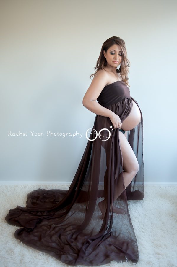 maternity photography vancouver - maternity gown