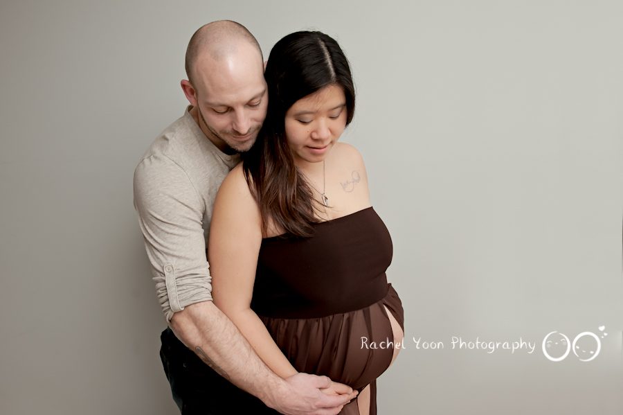 maternity photography vancouver - couple