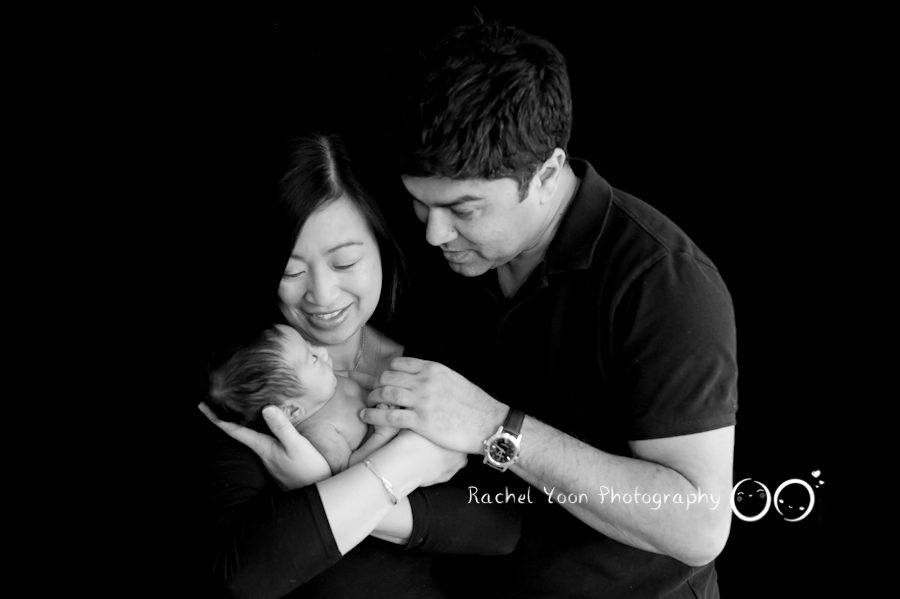 newborn photography vancouver - newborn baby girl with parents
