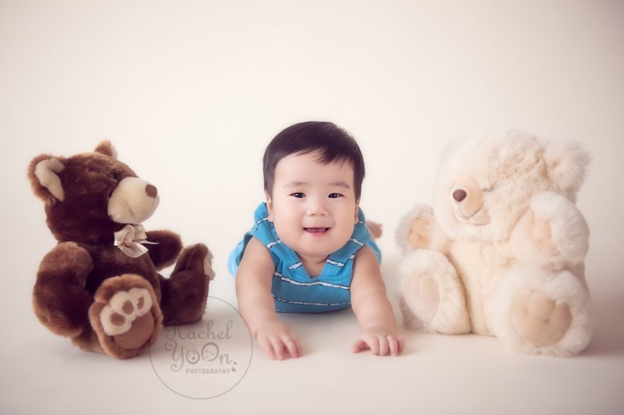 6 months old baby boy on his tummy - baby photography vancouver