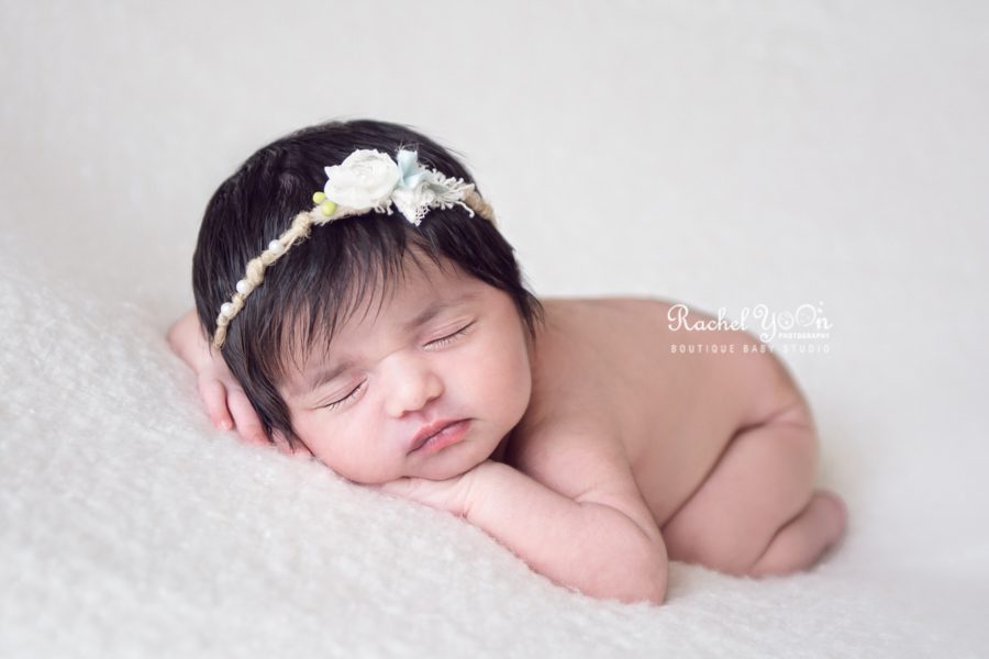 Newborn Photography Vancouver | Newborn Essence with Siblings - Infant